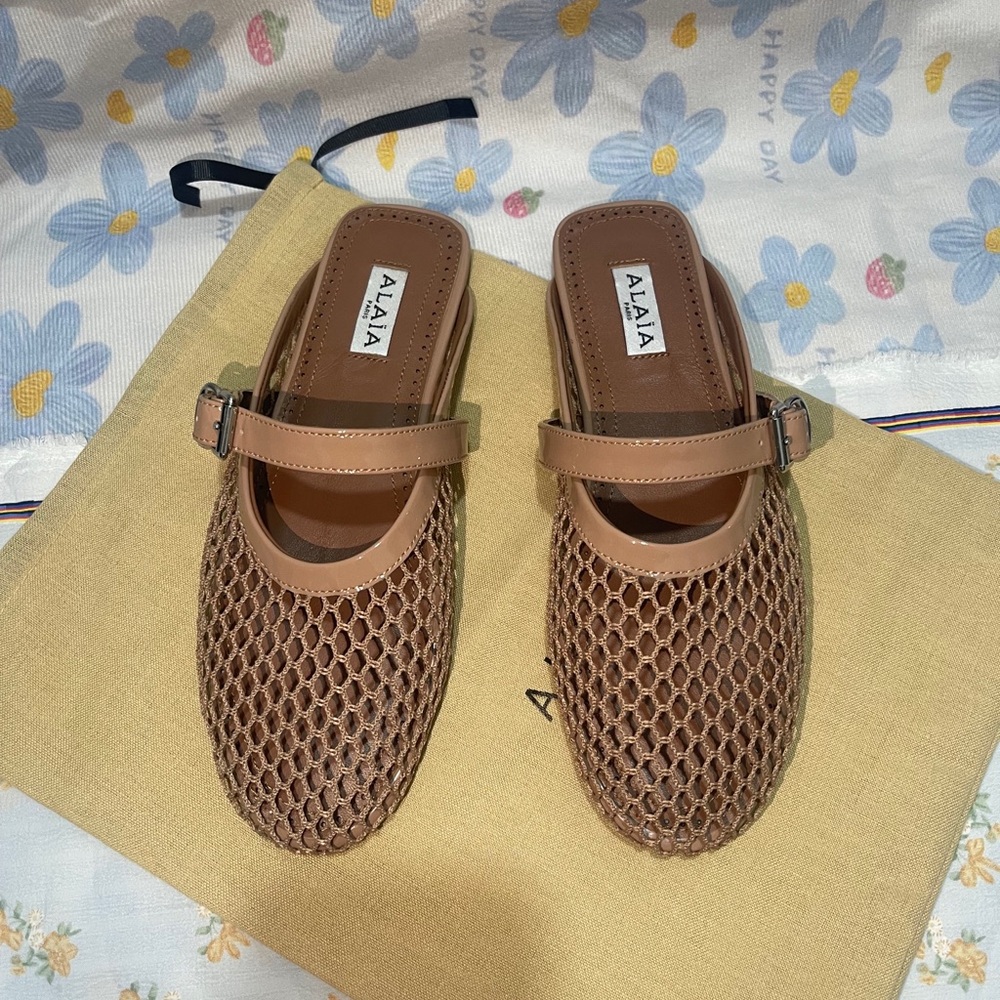 Alaïa Tan Mesh Mary Jane Mule Clogs
